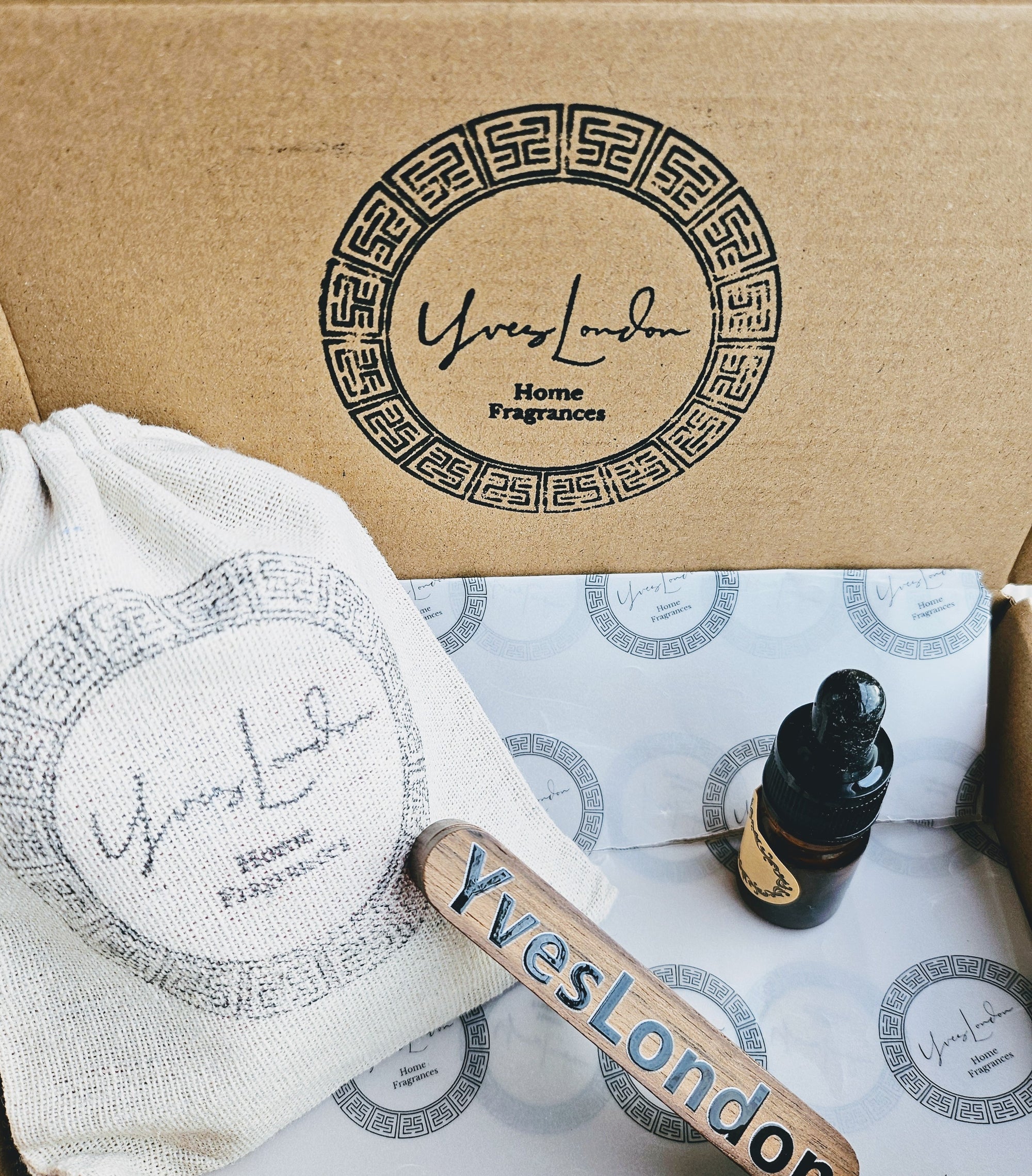 Car Diffuser Set - Musky Oud | Seychelles | Seductive